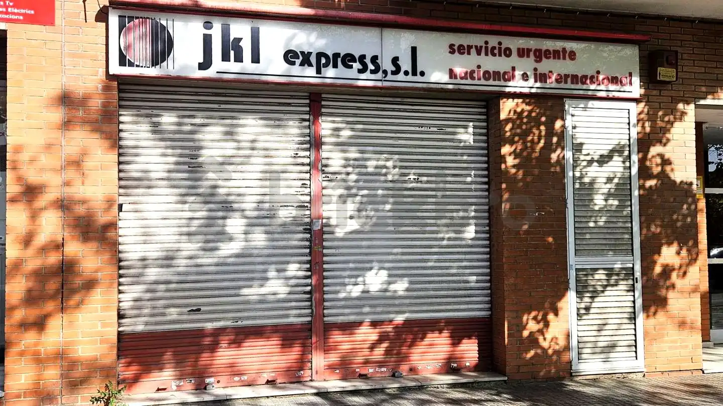 Local comercial de lloguer a De La Mare De Déu De Montserrat, imagen 2