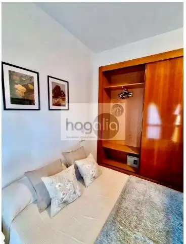 Habitación de Estudio de alquiler en Sevilla con Aire acondicionado, Terraza y Piscina