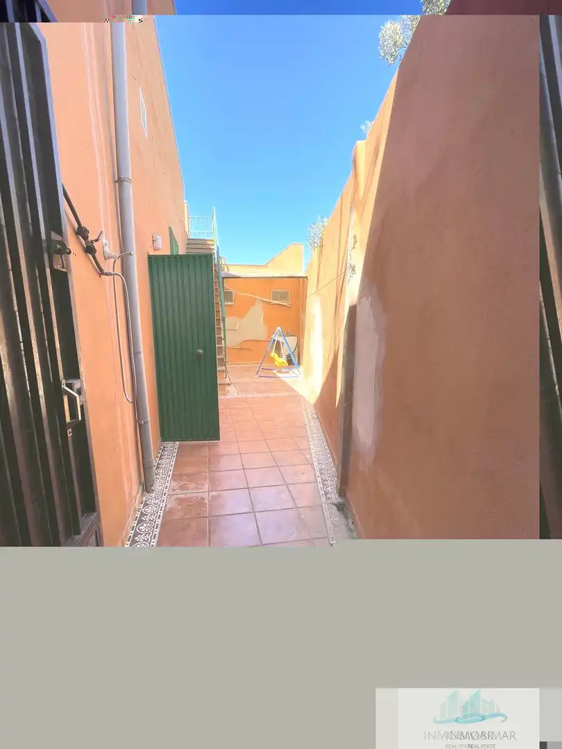 Casa rústica amb piscina en venda a Playa de Granada, imagen 18