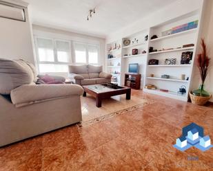 Sala d'estar de Pis en venda en Lorca amb Aire condicionat, Calefacció i Moblat