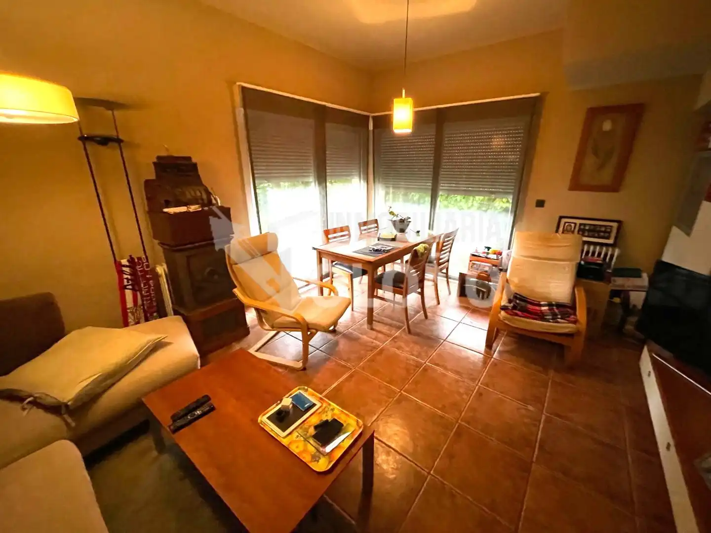 Sala de estar de Casa o chalet en venta en Cihuri con Calefacción, Jardín privado y Parquet