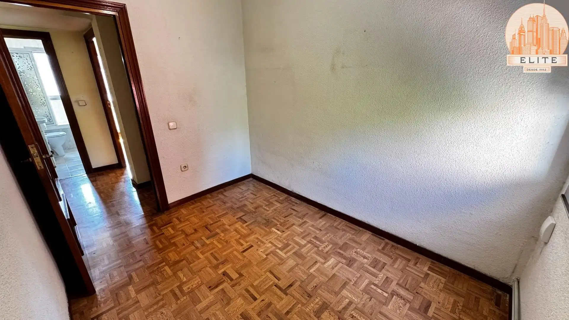 Piso en venta en Alcorcón con Calefacción, Parquet y Terraza
