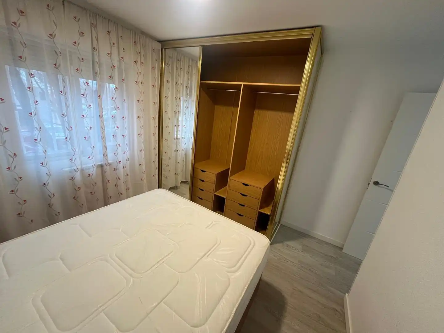 Bedroom of Flat for sale in Alcalá de Henares  with Air Conditioner, Heating and Terrace