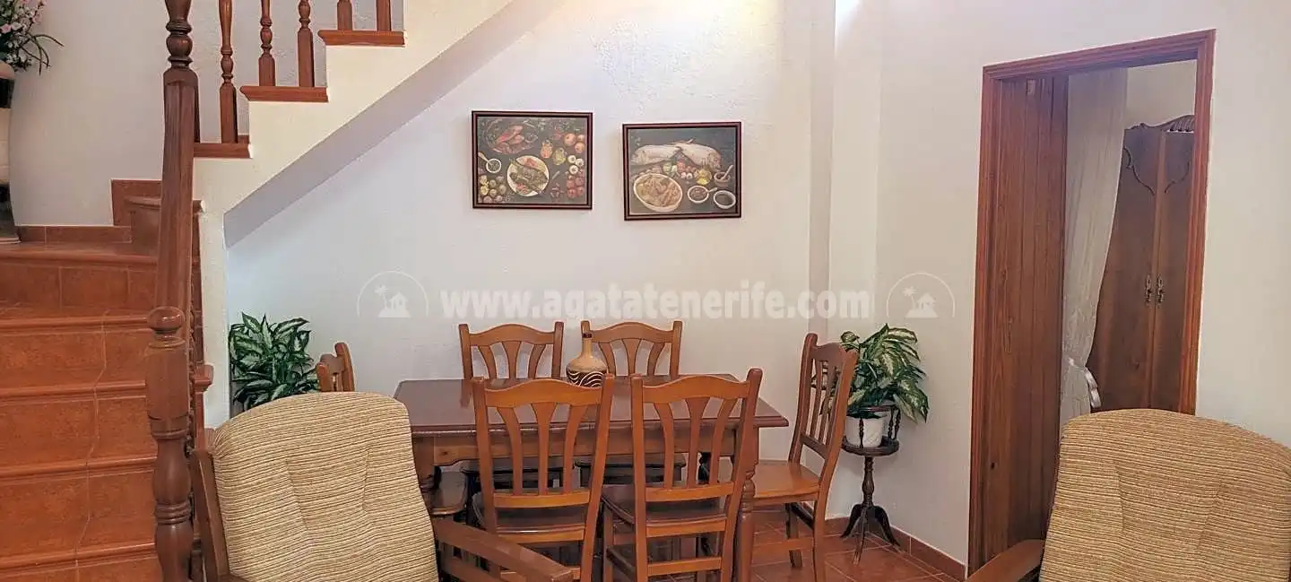 Country homes for sale in Chío