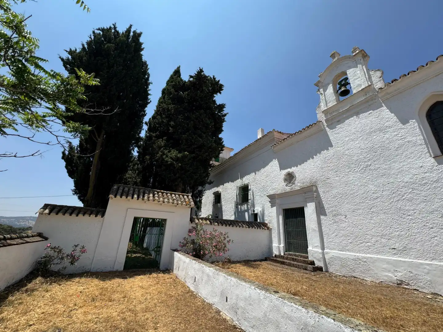 Außenansicht von Country house zum Verkauf in Cazalla de la Sierra mit Terrasse, Abstellraum und Schwimmbad