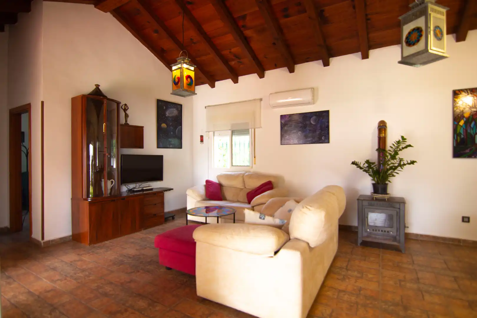 Living room of Country homes for sale in Barbate  with Air Conditioner, Heating and Private garden