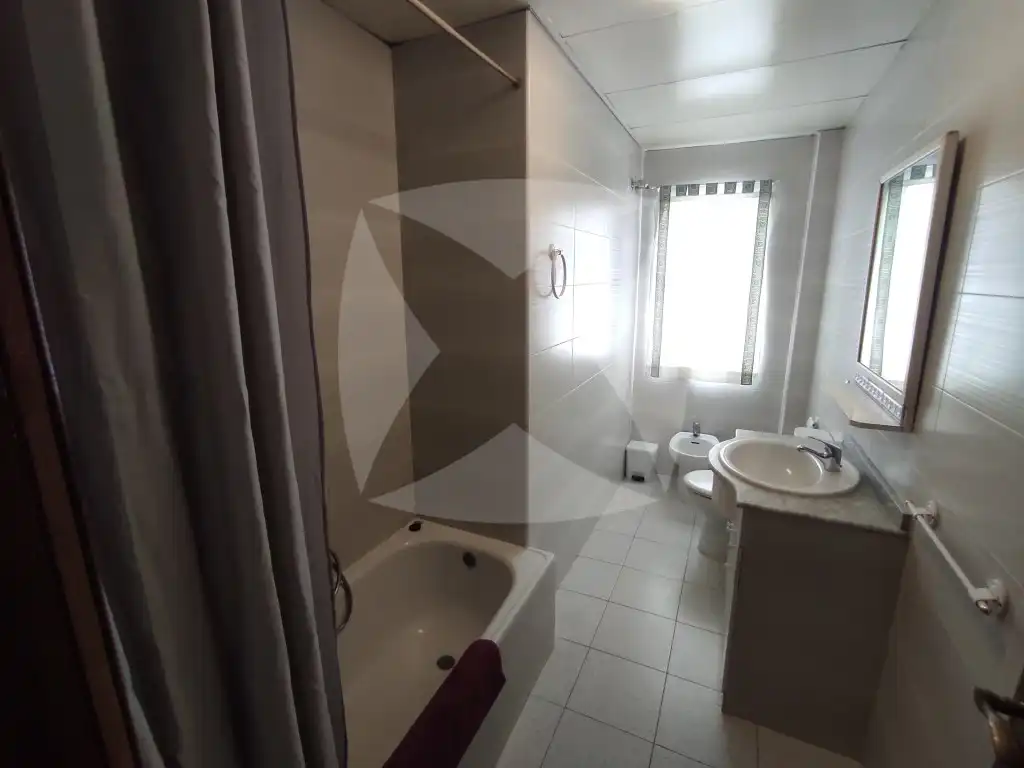 Bathroom of Flat for rent in Badajoz  with Terrace, Furnished and Oven