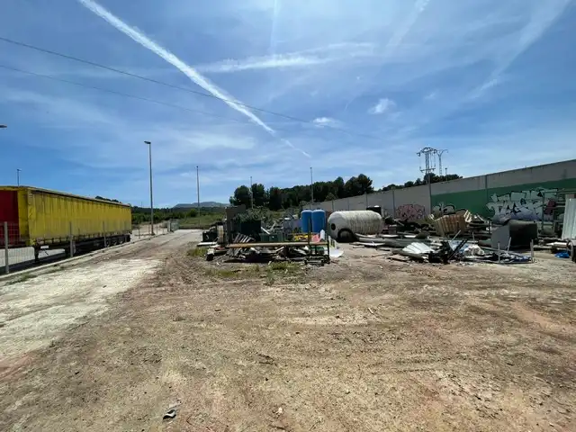 Fabrikhallen zur Miete in Valencia