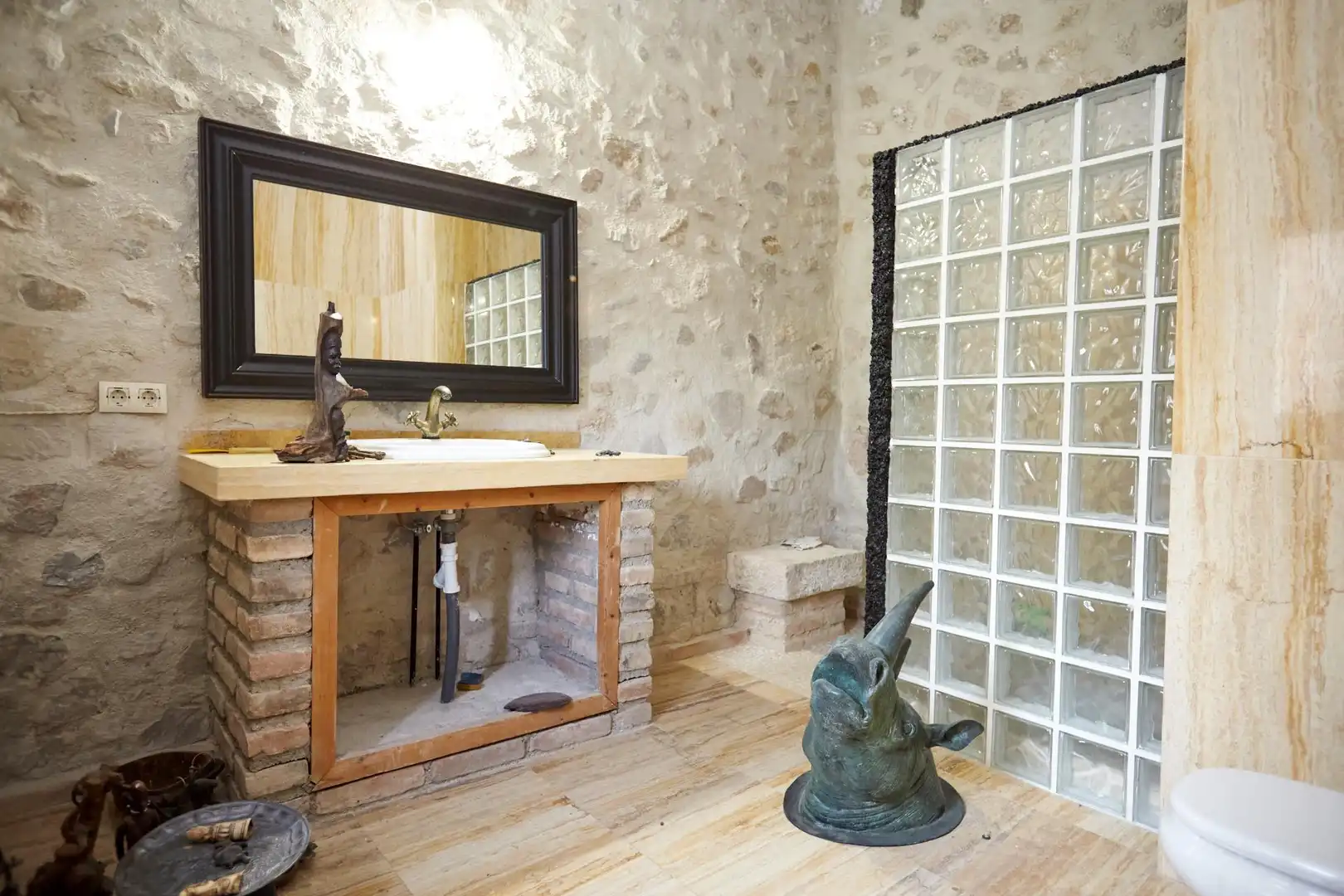 Baño de Finca rústica en venta en Jaén con Aire acondicionado, Jardín privado y Terraza