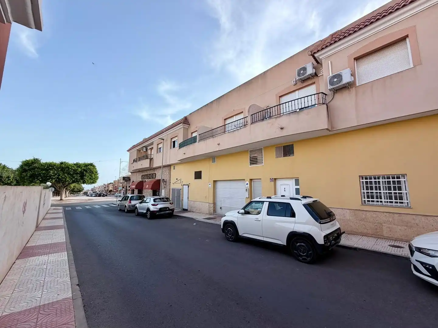 Exterior view of Study for rent in Roquetas de Mar  with Air Conditioner, Furnished and Balcony