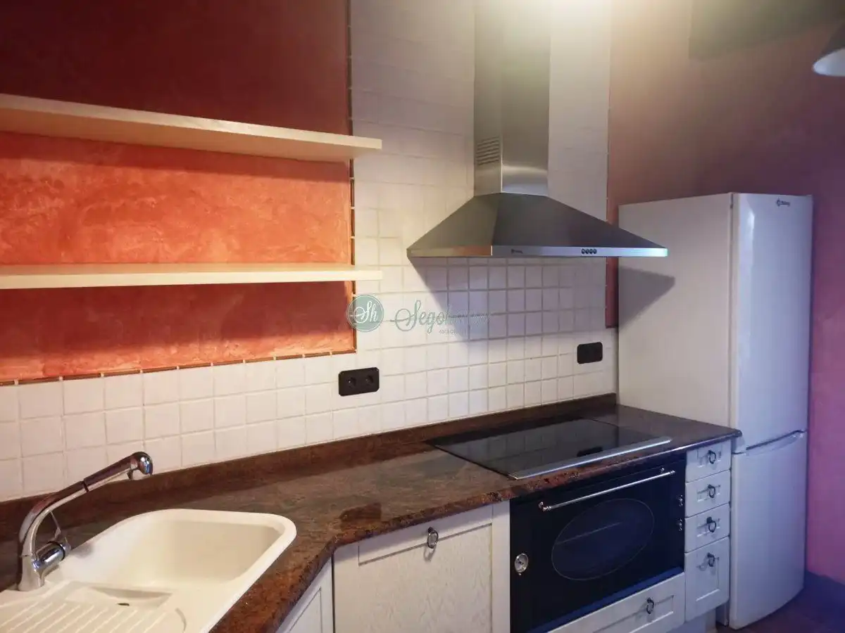 Kitchen of Houses for sale in Adrada de Pirón  with Heating