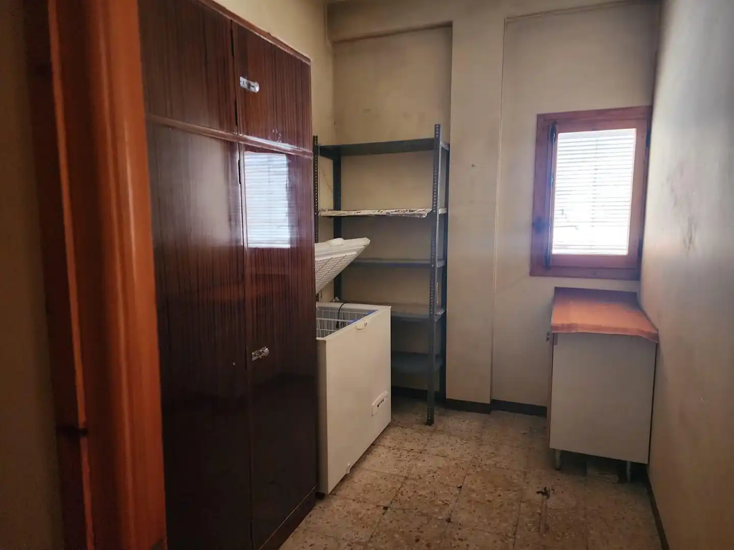 Kitchen of Flat for sale in Jaca  with Terrace, Storage room and Furnished