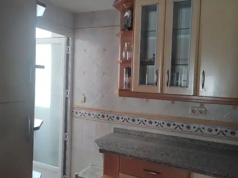 Cocina de Ático de alquiler en  Granada Capital con Aire acondicionado y Balcón
