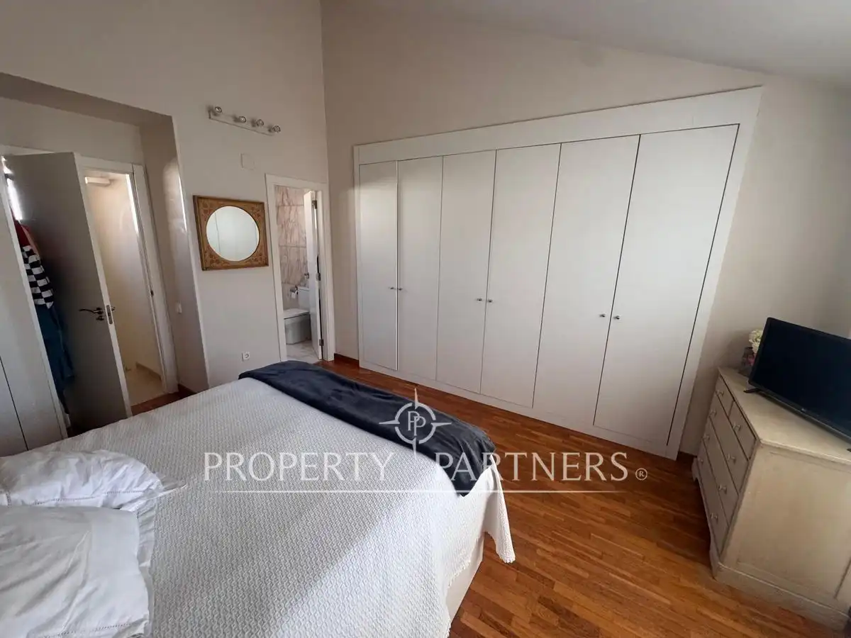 Habitación de Casa adosada en venta en Rocafort con Aire acondicionado, Calefacción y Piscina
