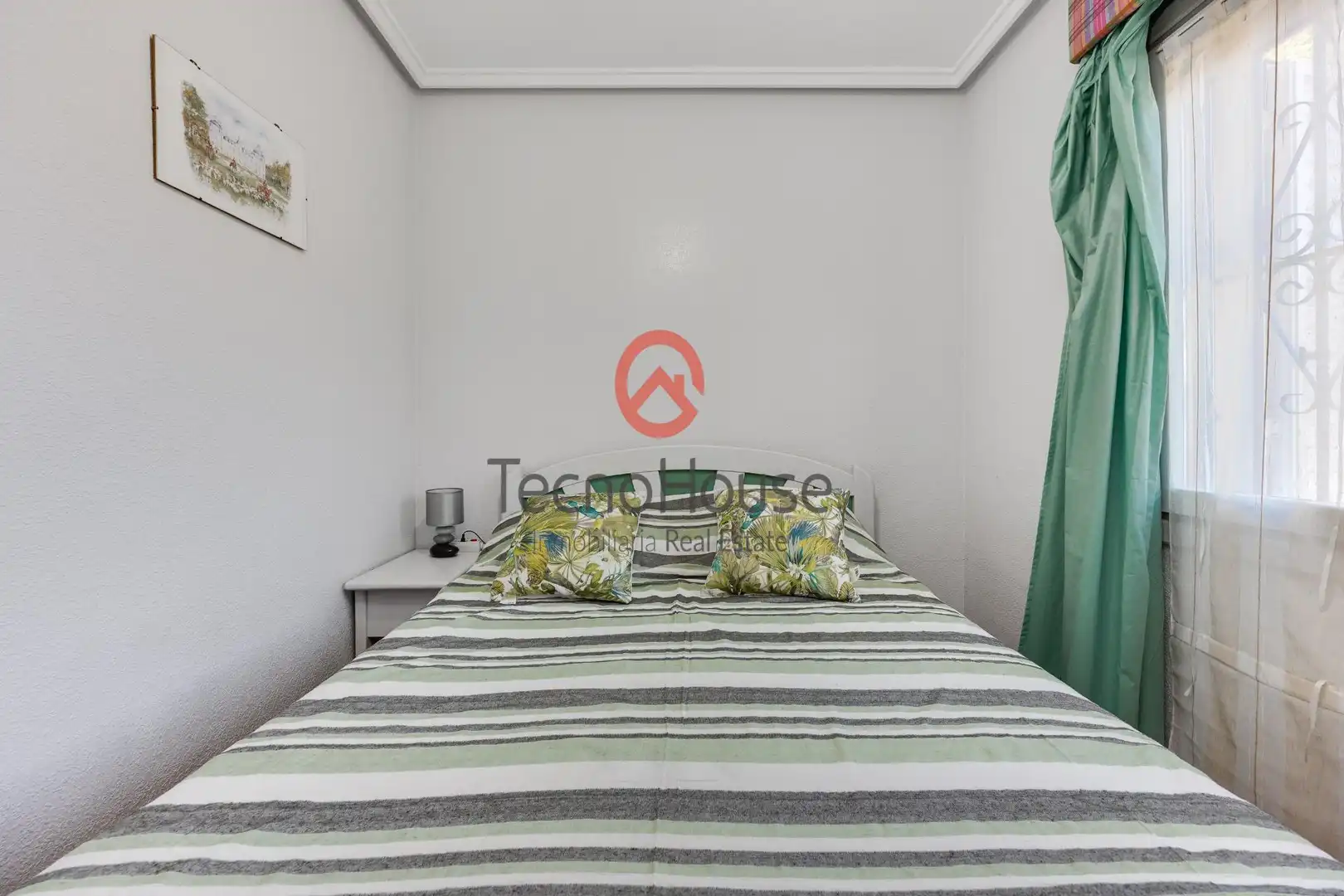 Habitación de Casa adosada en venta en Orihuela con Aire acondicionado, Jardín privado y Amueblado