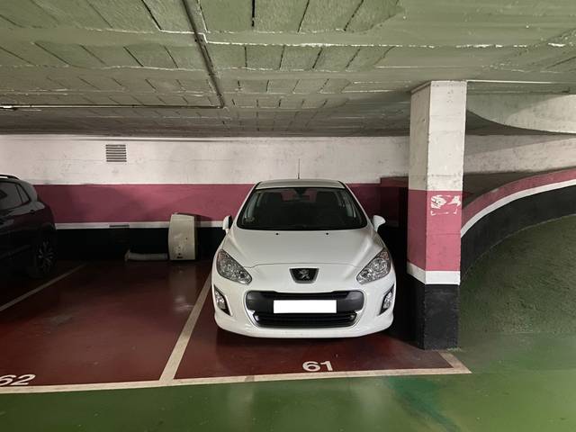 Garaje en Venta en Passatge Centelles en Sagrada Família