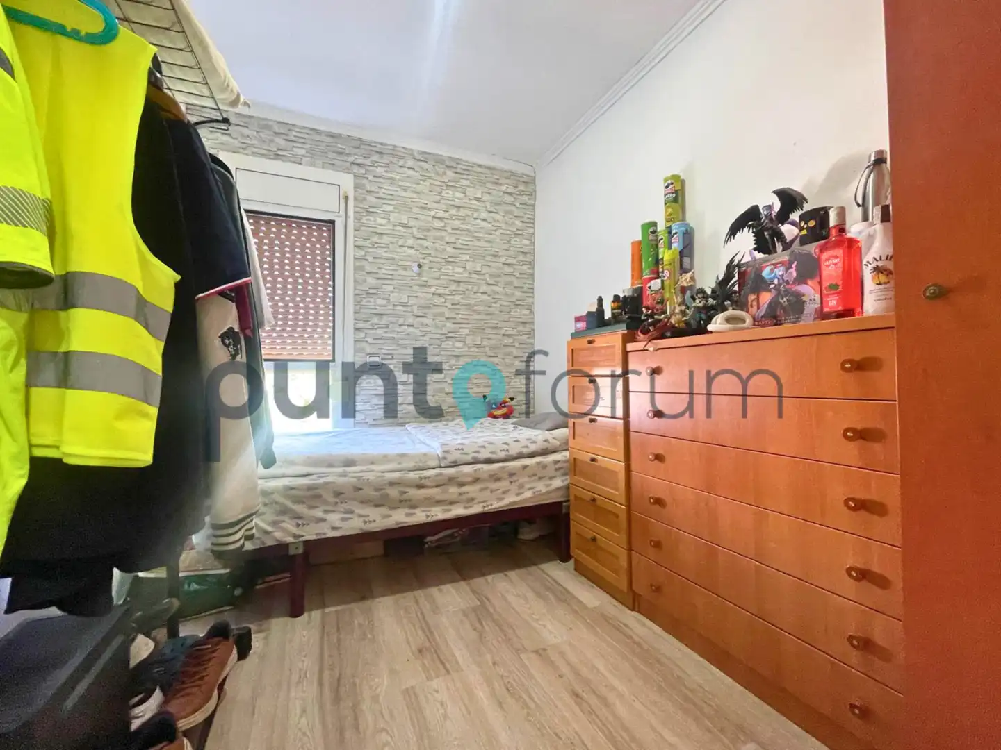 Habitación de Piso en venta en Barcelona con Calefacción, Trastero y Amueblado