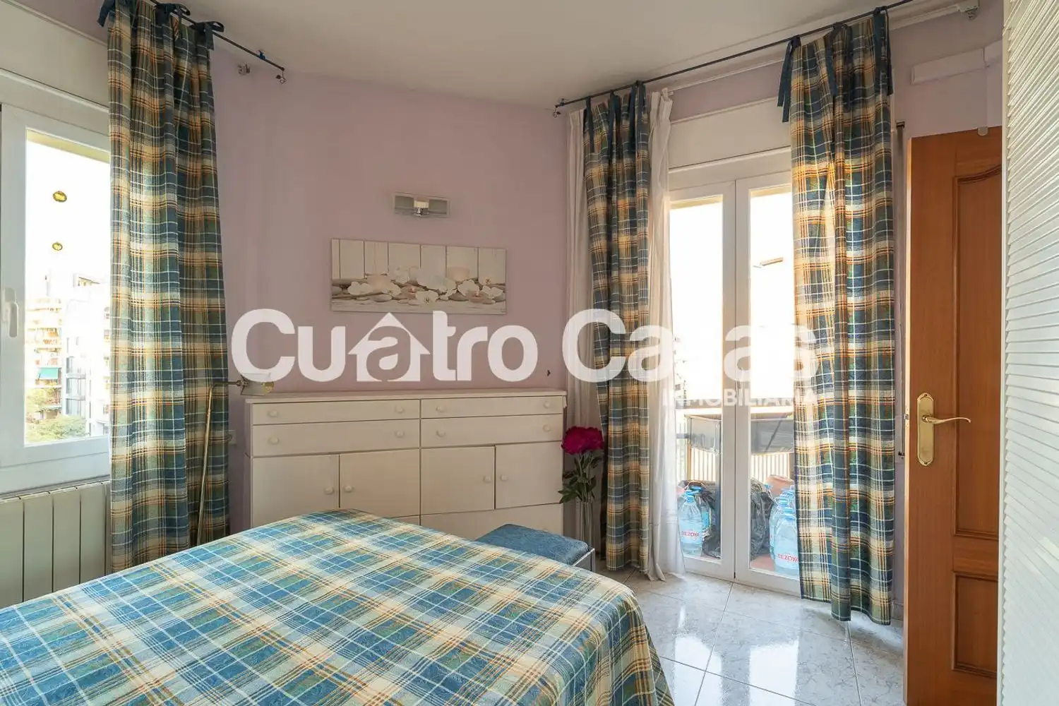 Piso en venta en CL SICILIA, Fort Pienc