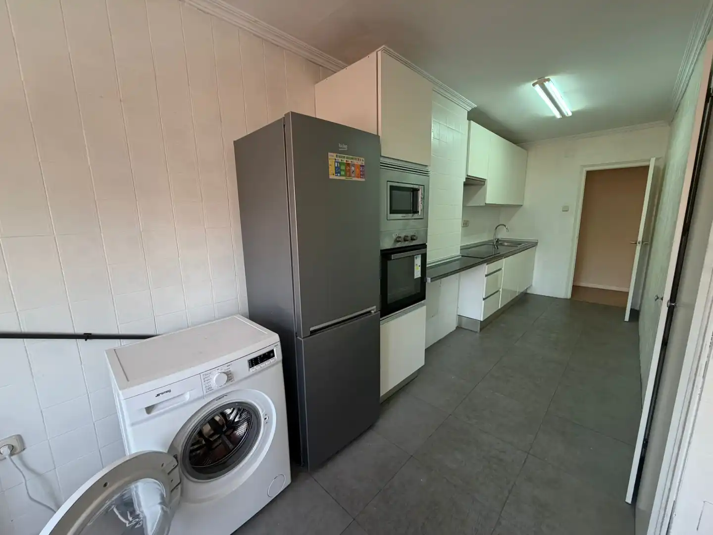 Kitchen of Flat for rent in Lleida  with Heating, Parquet flooring and Furnished