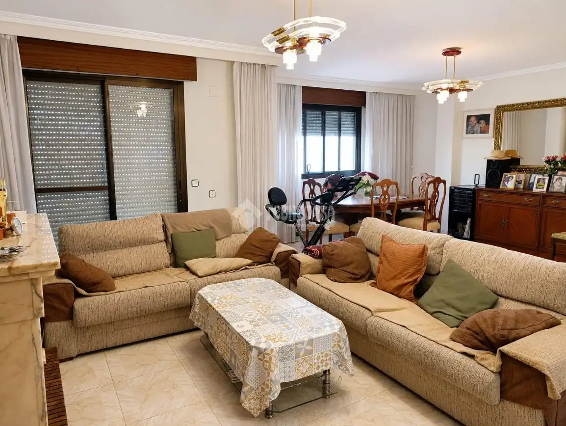 Sala de estar de Casa adosada en venta en Fuenlabrada con Calefacción