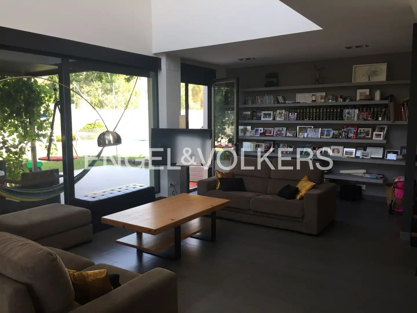 Sala de estar de Casa o chalet de alquiler en Torrelodones con Aire acondicionado, Calefacción y Jardín privado