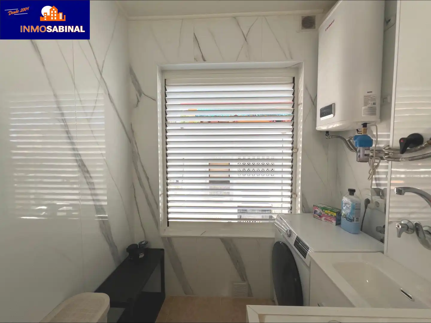 Baño de Piso en venta en Roquetas de Mar con Amueblado