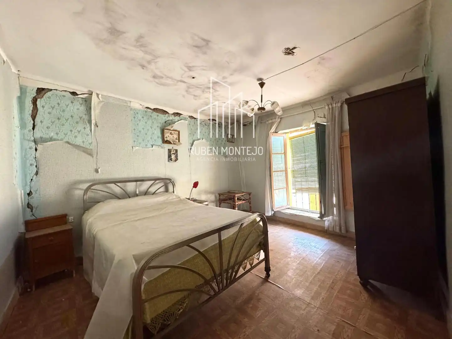 Dormitori de Casa o xalet en venda en Calzada de Valdunciel amb Terrassa