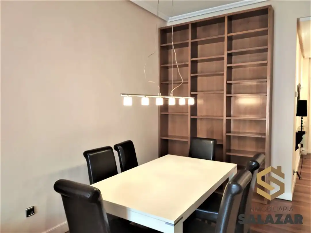 Esszimmer von Wohnungen zur Miete in Bilbao  mit Heizung und Balkon