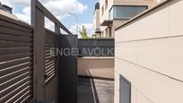 Terrassa de Casa o xalet en venda en  Madrid Capital amb Aire condicionat, Calefacció i Jardí privat