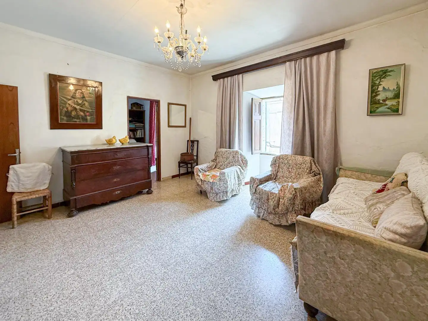 Sala d'estar de Casa adosada en venda en Consell amb Jardí privat i Terrassa
