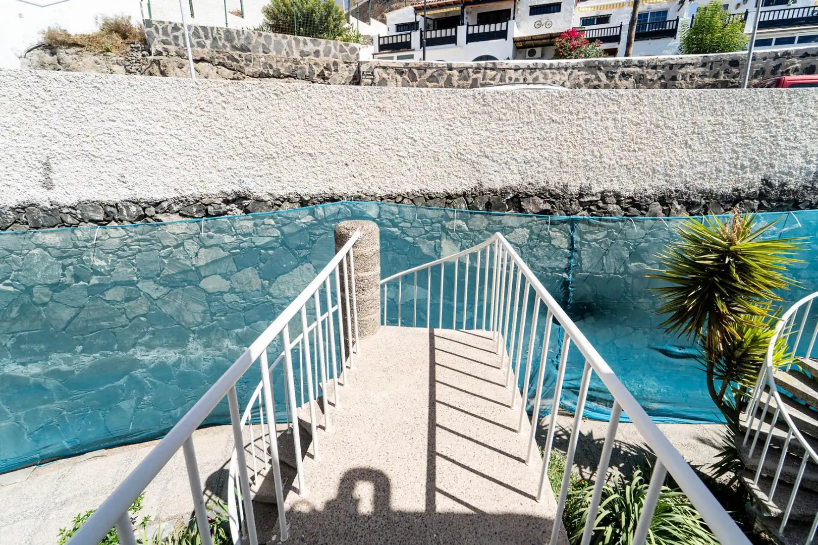 Swimming pool of Apartments for sale in Arguineguín