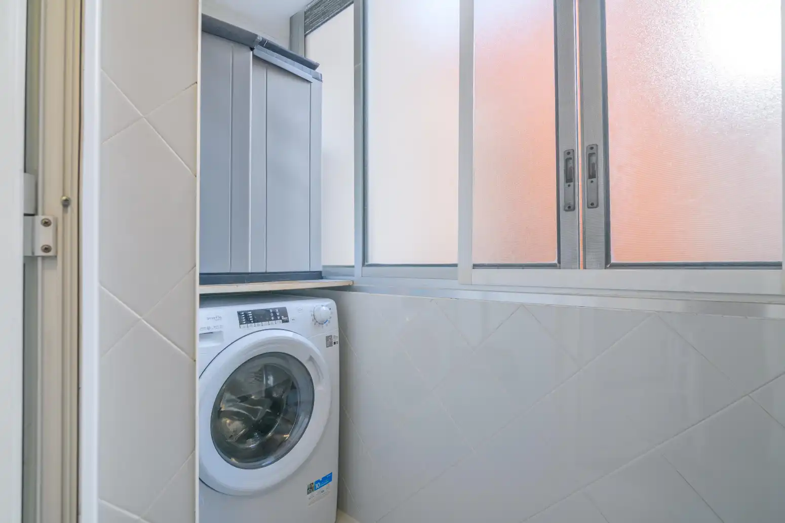 Bathroom of Flat for sale in La Roureda