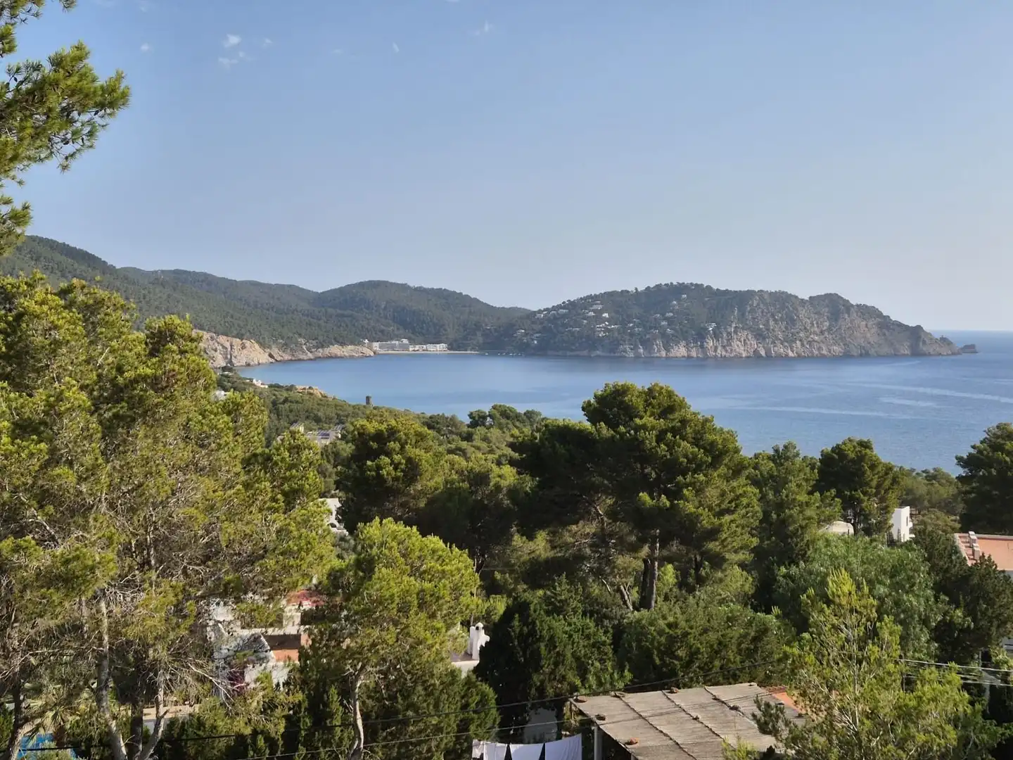 Vista exterior de Casa o xalet en venda en Santa Eulària des Riu amb Aire condicionat, Calefacció i Jardí privat