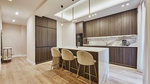 Piso de 3 habitaciones y balcón en Barrio de Salamanca, imatge 3