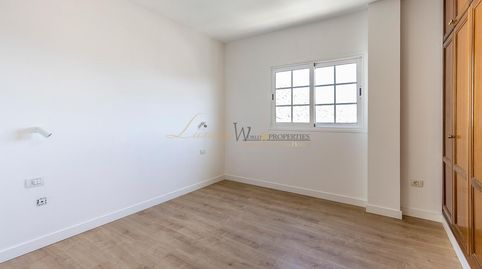 Foto 2 de Dúplex en venta en Jilguero, Palm - Mar, Arona