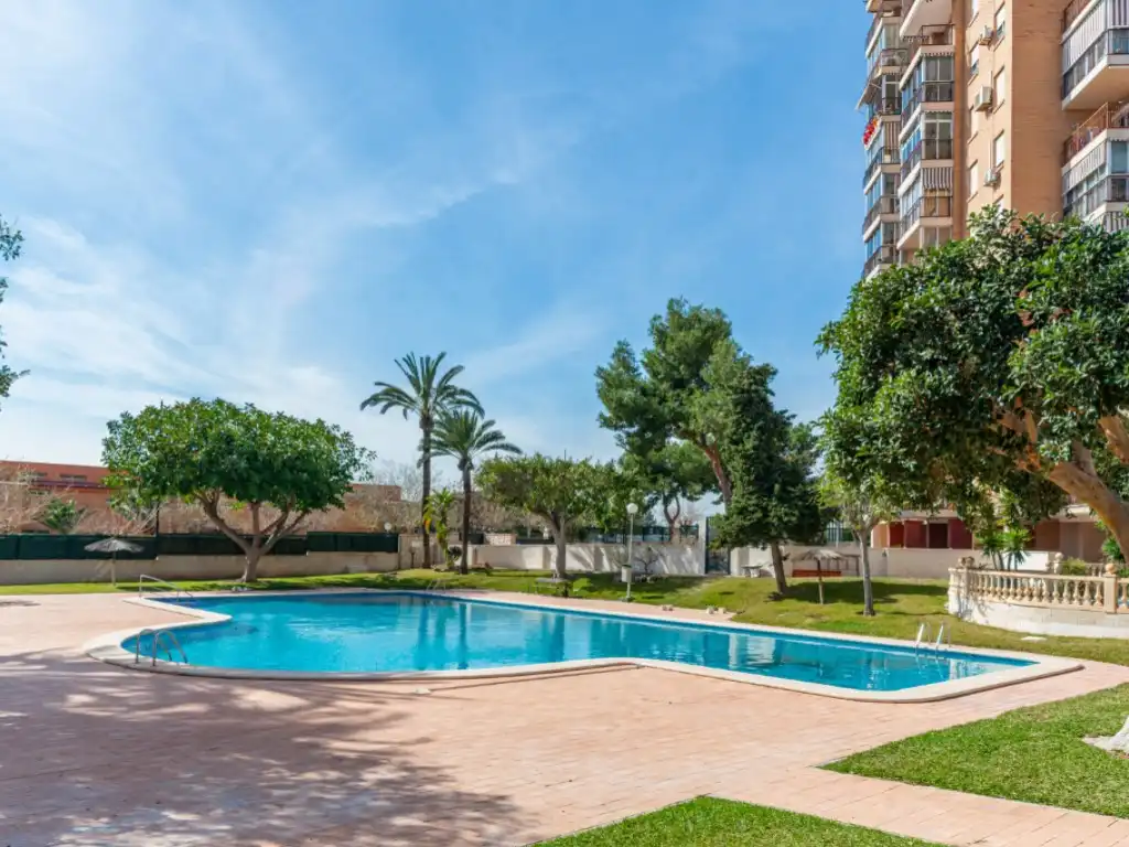 Apartamento en venta en Avenida Ausias March, Campello Playa
