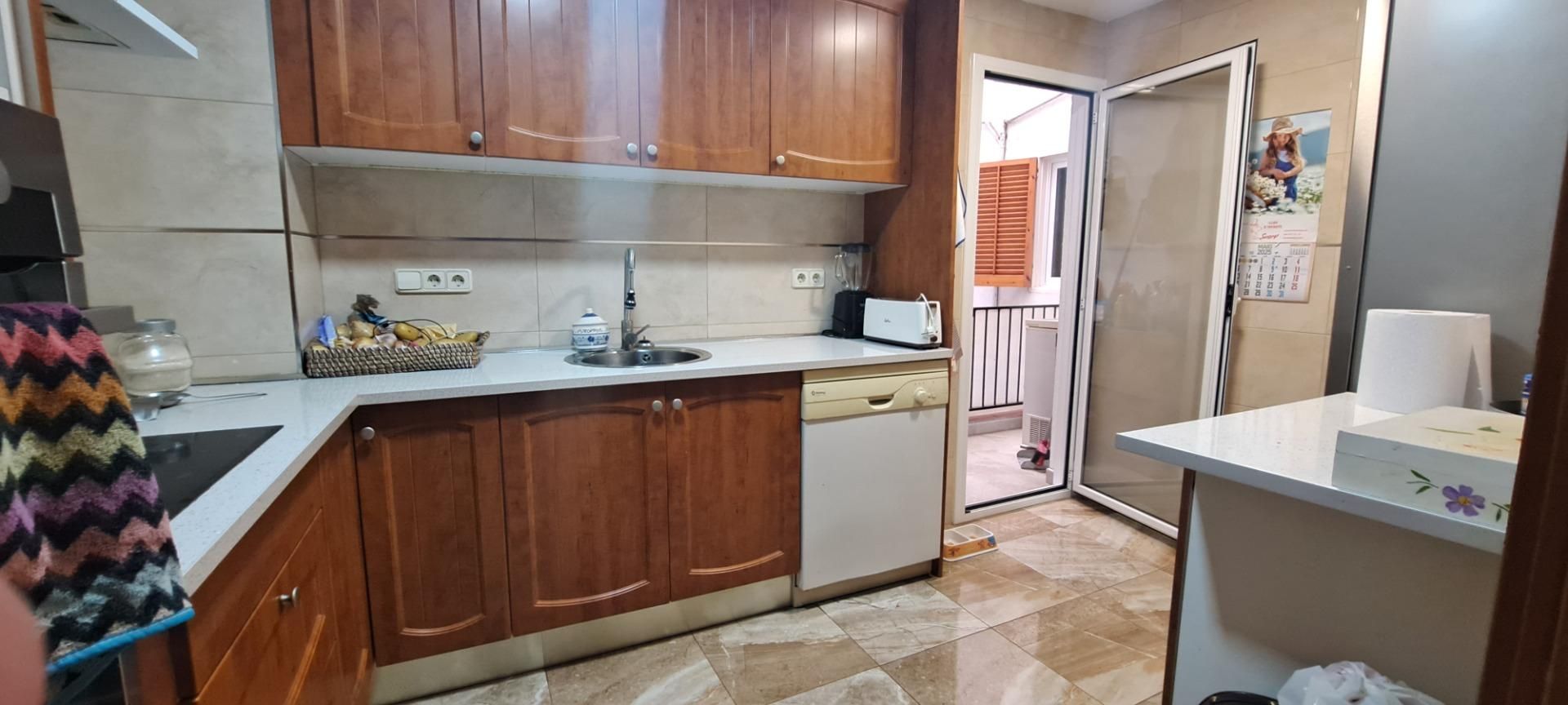 Cuina de Pis en venda en Mataró amb Aire condicionat i Balcó