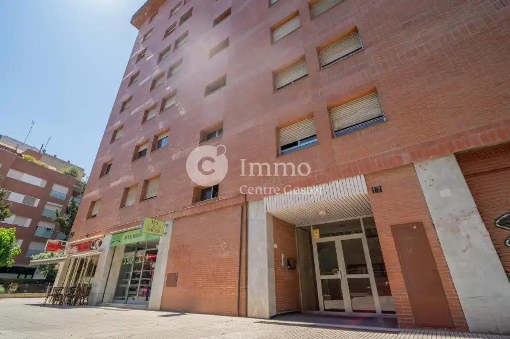 Vista exterior de Piso en venta en Lleida con Aire acondicionado, Calefacción y Trastero