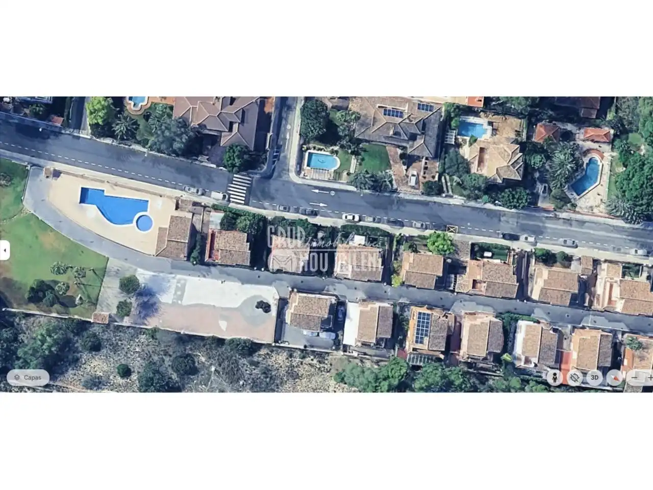 Vista exterior de Casa adosada en venta en L'Eliana con Terraza y Piscina comunitaria
