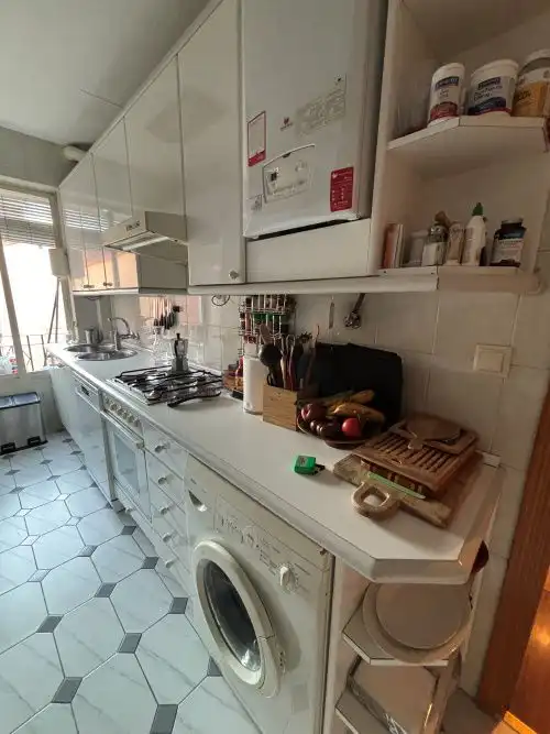 Küche von Wohnung zum Verkauf in Madrid mit Klimaanlage, Heizung und Balkon