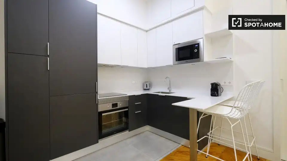 Piso con terraza en alquiler en Centro, imagen 9