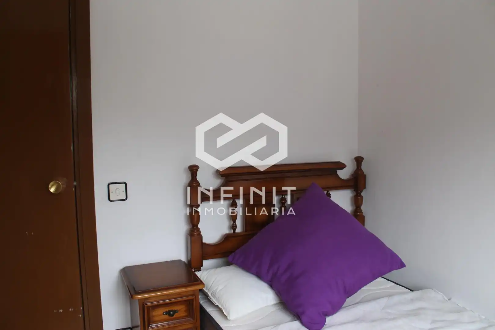Habitación de Piso en venta en Ibias con Calefacción y Trastero