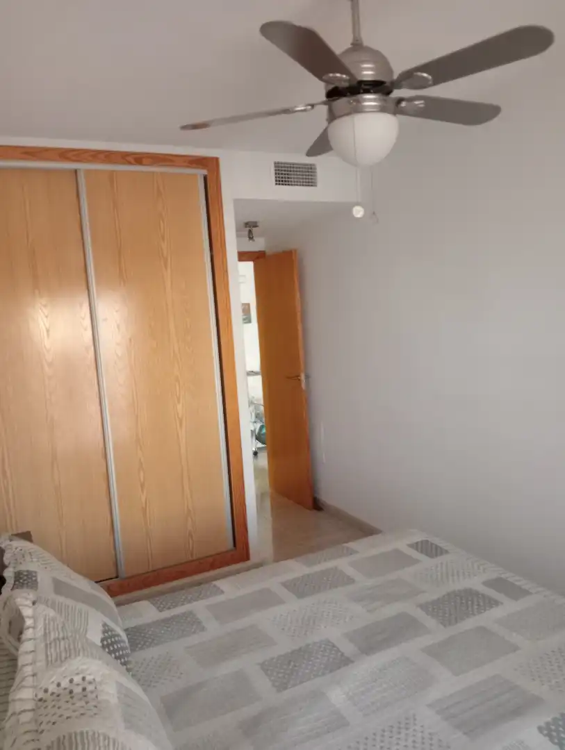 Apartamento de alquiler en San Pedro del Pinatar con Aire acondicionado, Terraza y Trastero