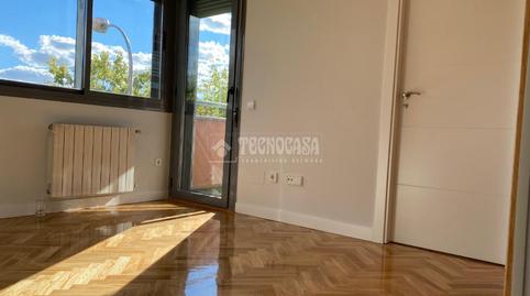 Foto 2 de Pis en venda a Rejas, Madrid