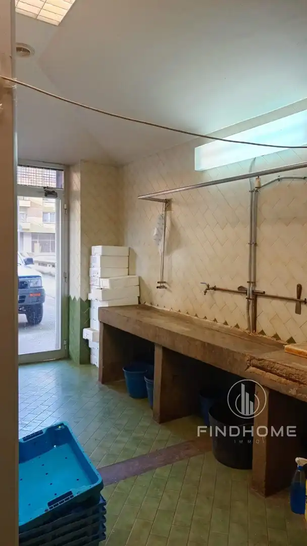 Business premises for sale in Carrer Rei Martí 'l'Humà 9, imagen 5
