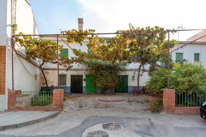 Vista exterior de Casa o xalet en venda en El Valle amb Terrassa