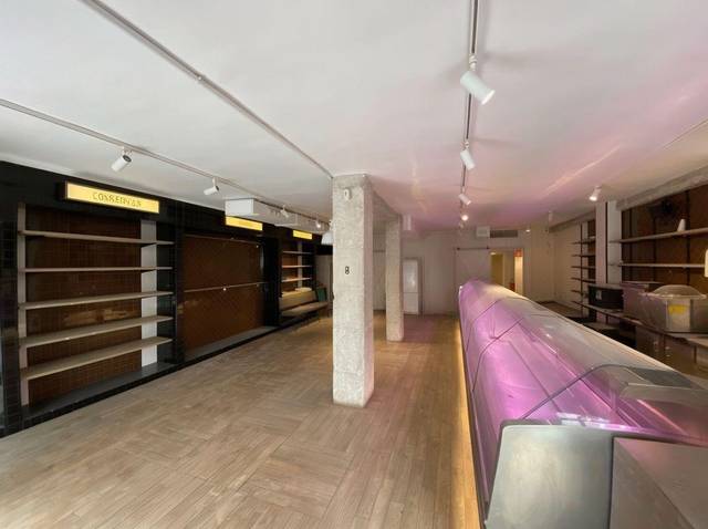 Local comercial en Venta en Altozano - Conde Lumiares