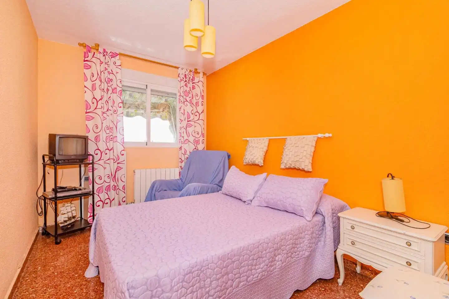 Bedroom of Flat for sale in Granada  with Air Conditioner