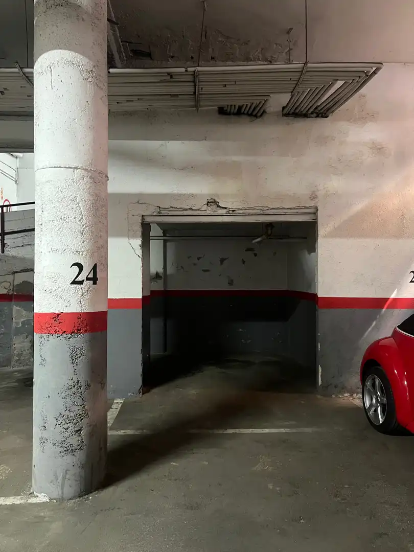 Einzelparkplatz mit Aufzug zum Verkauf in Carrer de Sant Joan Bosco, imagen 2