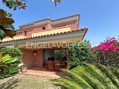 Exterior view of Single-family semi-detached for sale in Cambrils  with Air Conditioner and Terrace